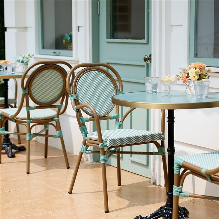 Turquoise Round Back Bistro Chai